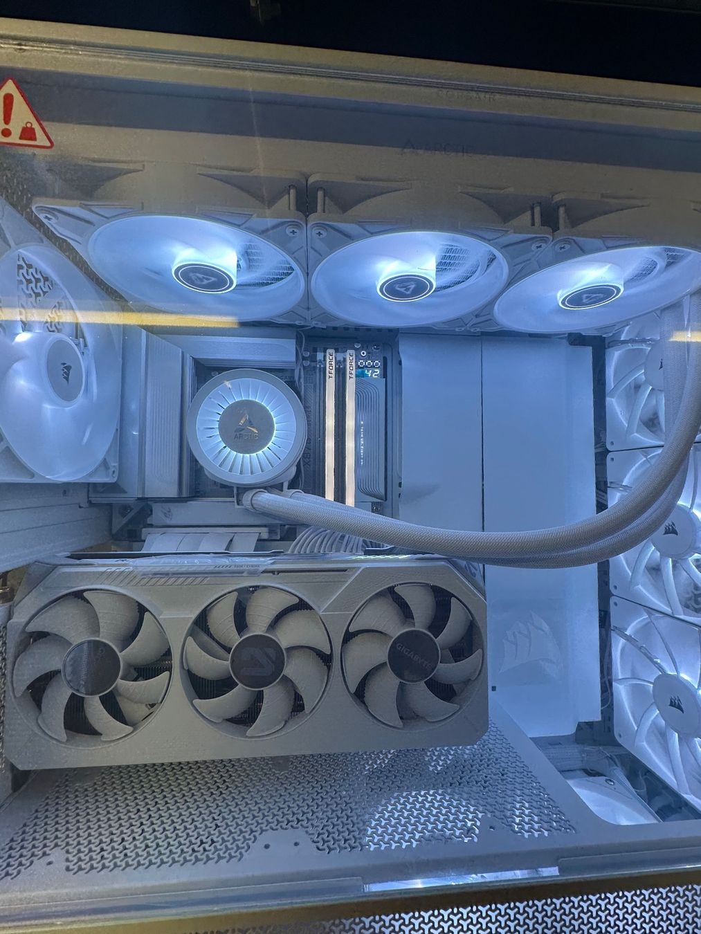 PCs: Gigabyte Gaming PC – D'occasion à Malans GR par Eschab 1