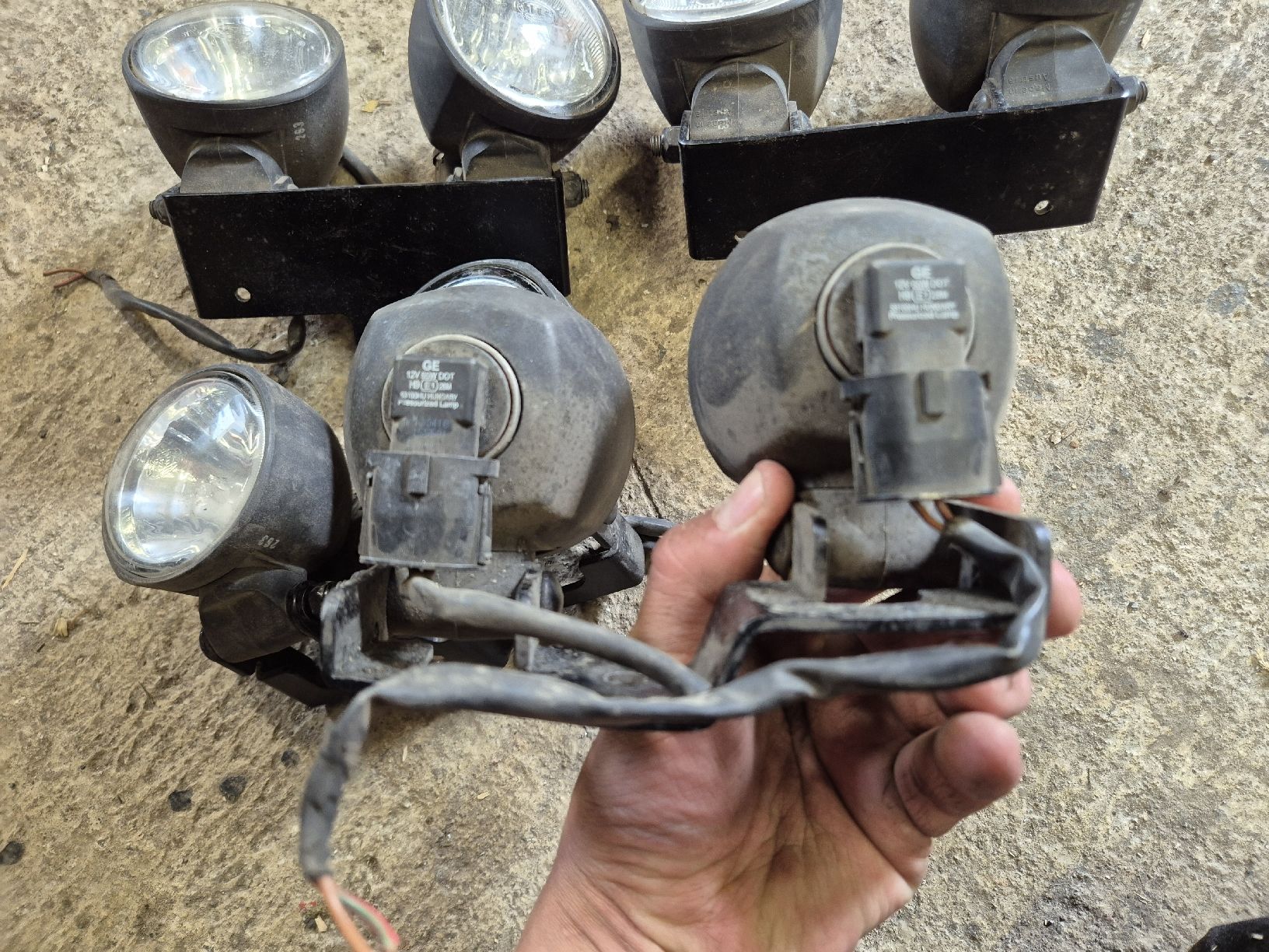 Fari: Arbeitsscheinwerfer Halogen – Usato da Bigenthal venduto da Hof180 1