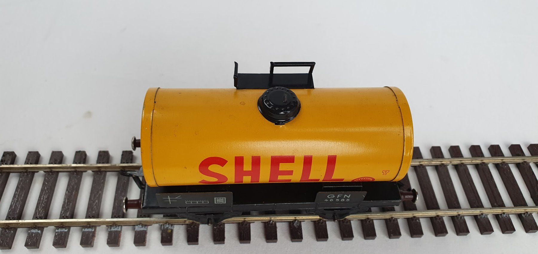 Fleischmann Trains électriques: Fleischmann GFN DRG/DB Kesselwagen "Shell", Spur 0/Blech – D'occasion à Seon par voAllBah 2