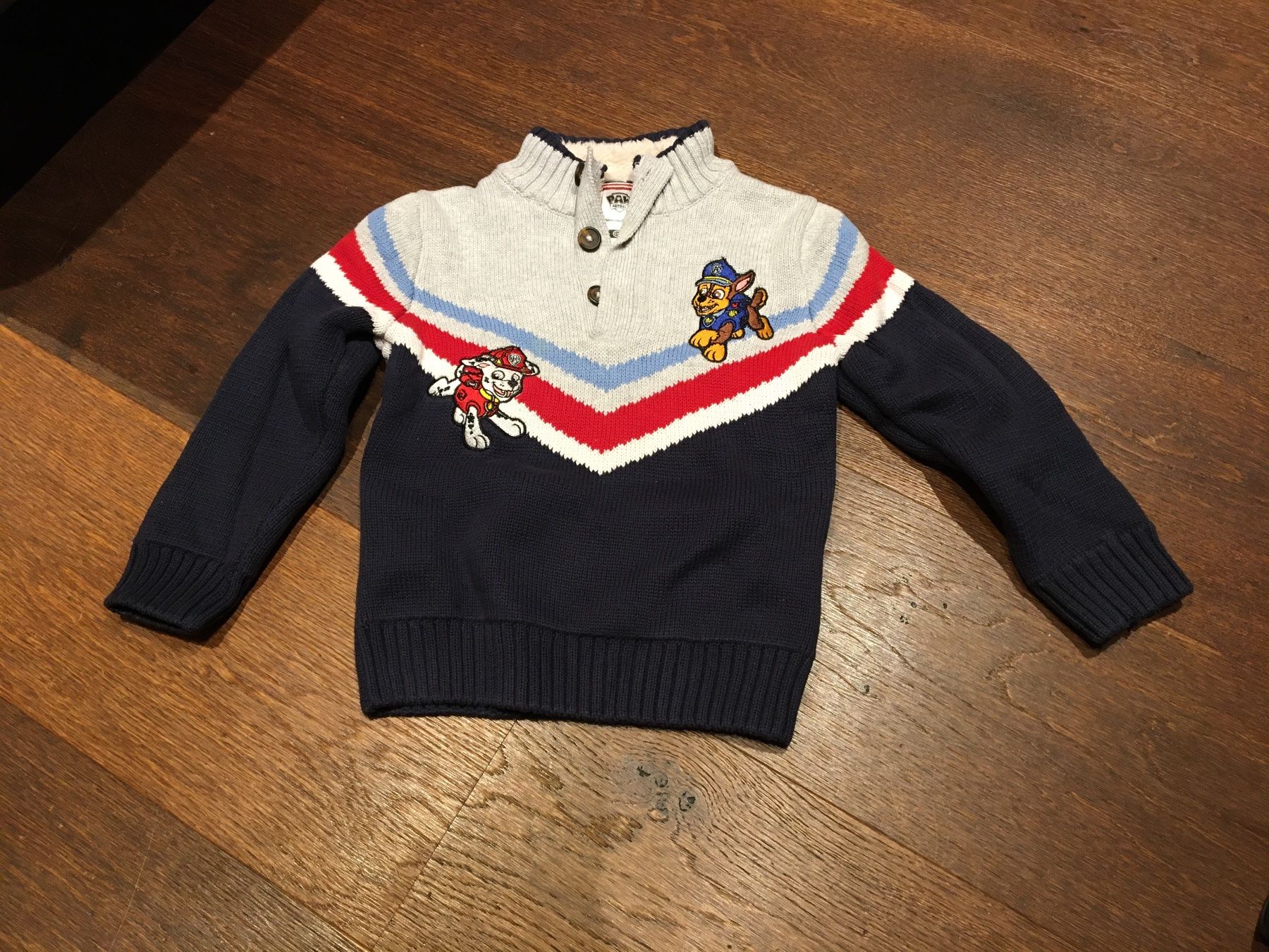 C&A Maglioni & Felpe: C&A Dikker Winterpulli Grösse 116 – Usato da Unterohringen venduto da eli_j2q2