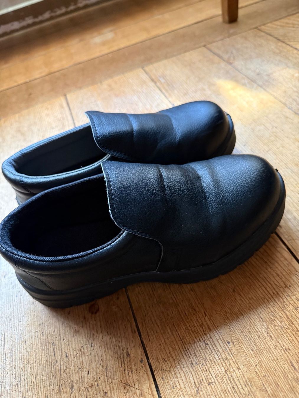 Scarpe da uomo: Chaussures de sécurité noir Antidérapants ESD, Taille 38 – Usato da Erlach venduto da migdep985