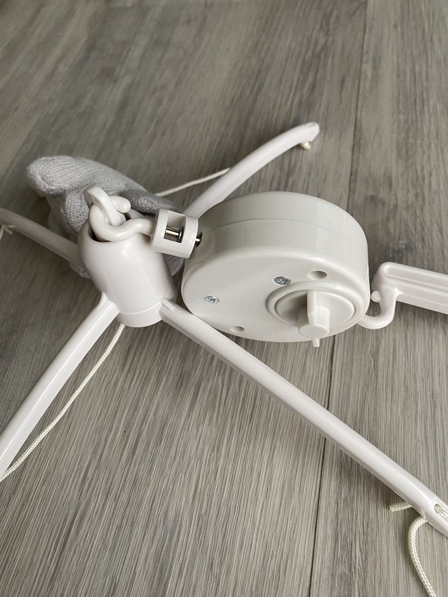 Tutte le decorazioni: Mobile Baby – Usato da Neftenbach venduto da Denise.J 3