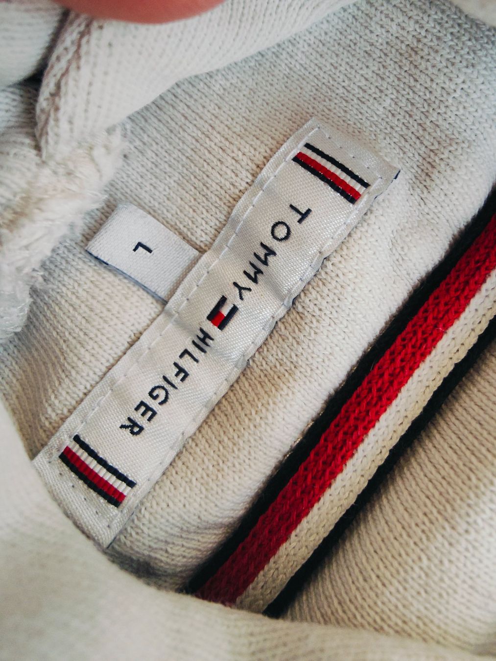 Tommy Hilfiger Maglioni & Felpe: Tommy Hilfiger Kapuzenpullover weiss Grösse L – Usato da Lichtensteig venduto da legasto08 1
