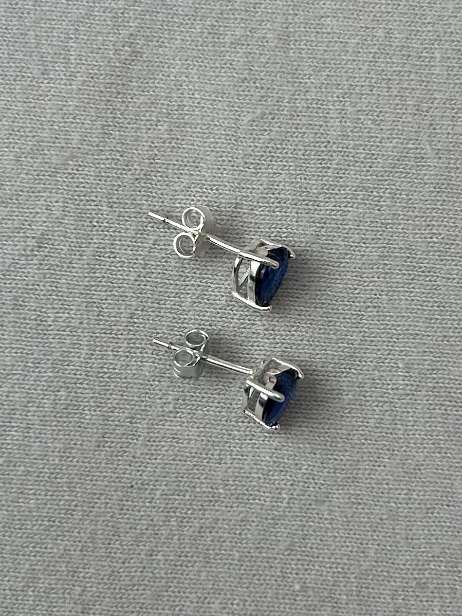 Orecchini pendenti & Orecchini a lobo: Schöne Silber Ohrringe mit blauem Herz – Usato da Bern venduto da Ilikebluegems 1