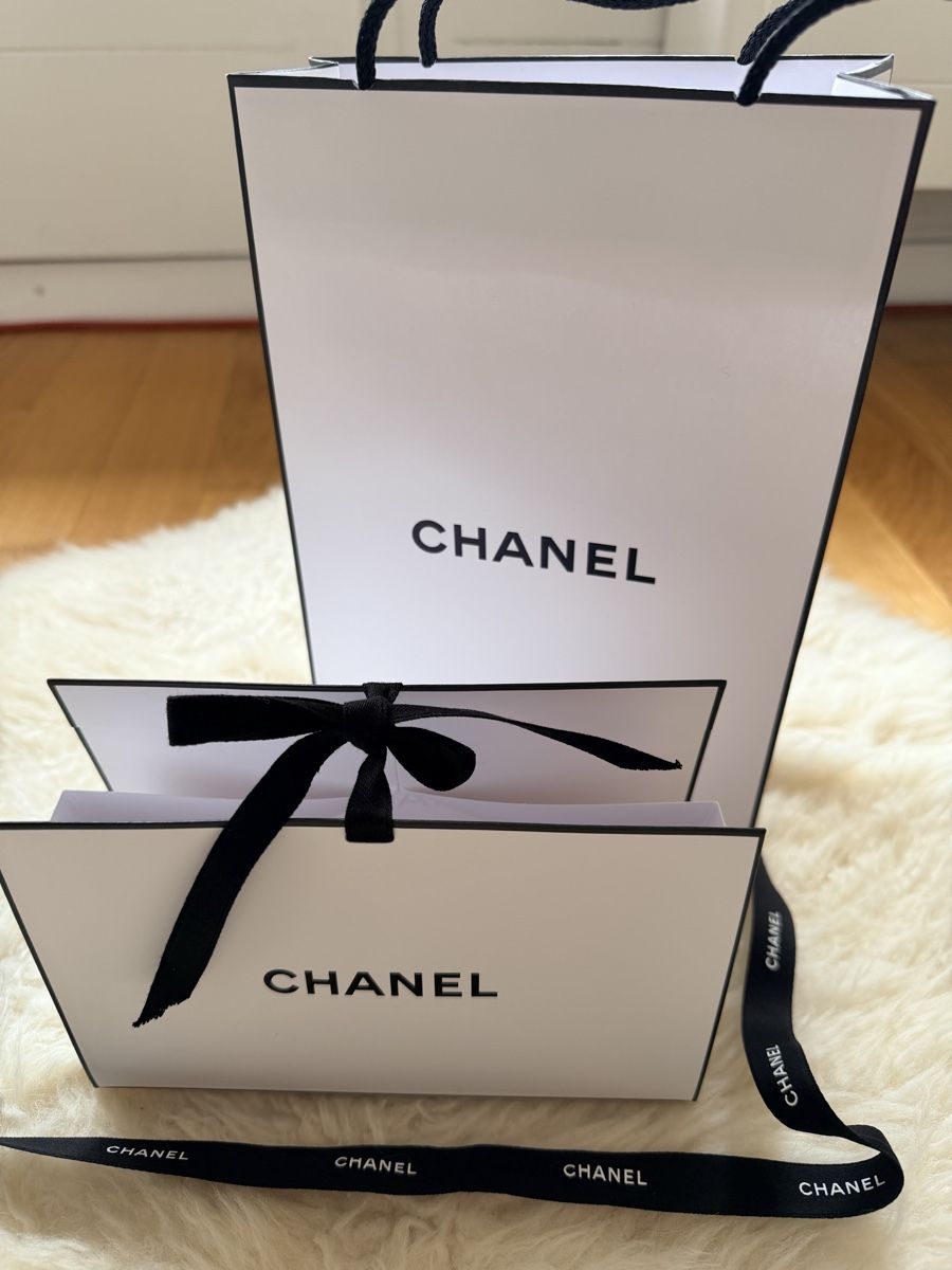 Chanel Taschen für Damen: Sac Chanel – Neu (gemäss Beschreibung) aus Lausanne von Meganelausanne 1