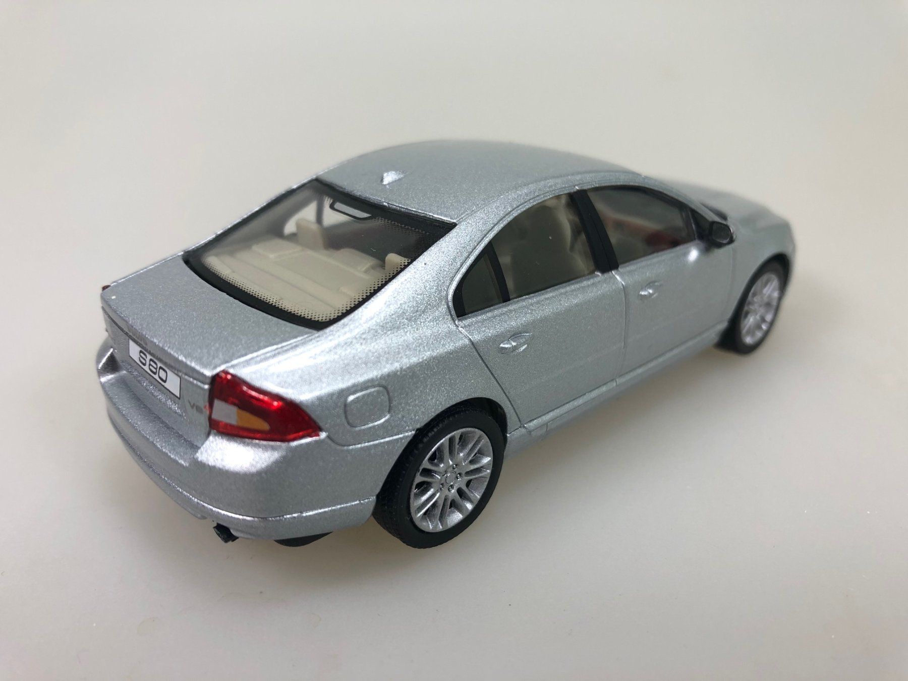 Volvo Modellautos: Volvo S80 - Motorart - 1:43 – Gebraucht aus Widen von Himan 1