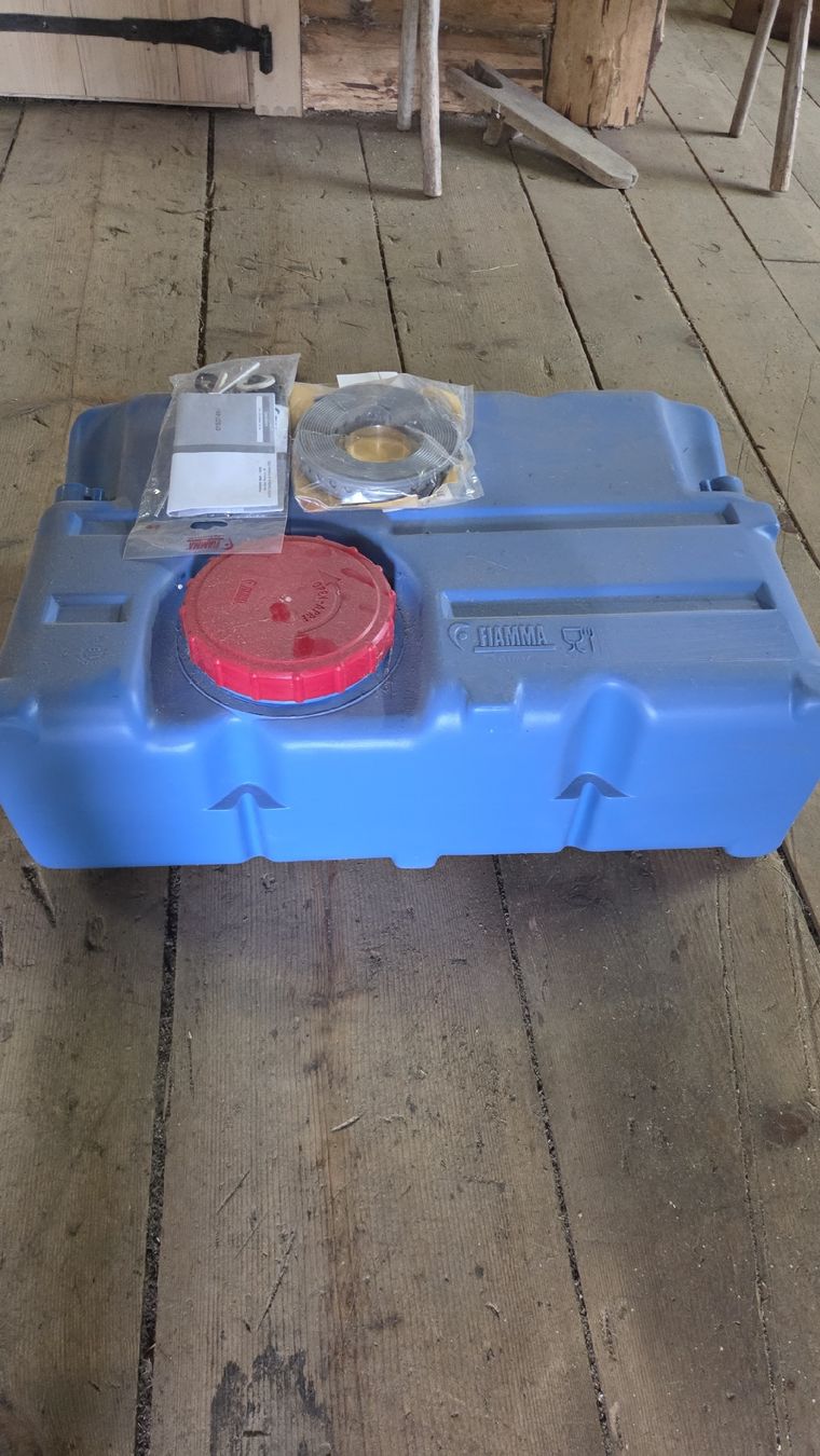 Fiamma Tränken & Tröge: FIAMMA Frischwassertank blau 70L – Neu (gemäss Beschreibung) aus Fideris von balu95 1