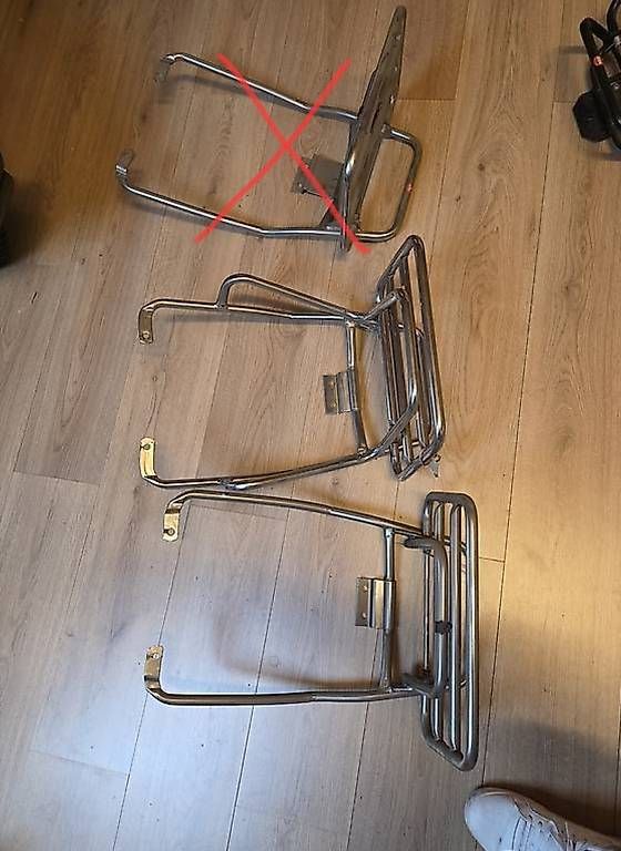 Tutti pezzi di ricambio per scooter: Packträger Vespa Cosa  – Usato da Herisau venduto da alex301178