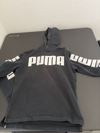 Puma Kapuzenpullover schwarz Grösse 152 guter Zustand