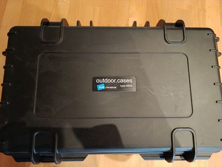 B&W Outdoor Case Flightcase Rollkoffer