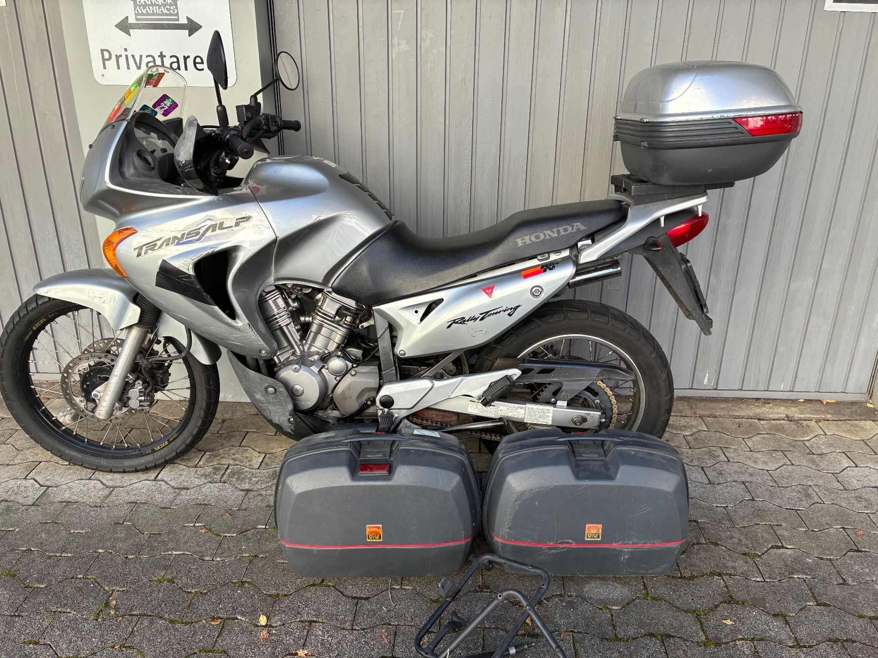 Givi Topcase: Koffer – Usato da St. Gallen venduto da zx10r 2