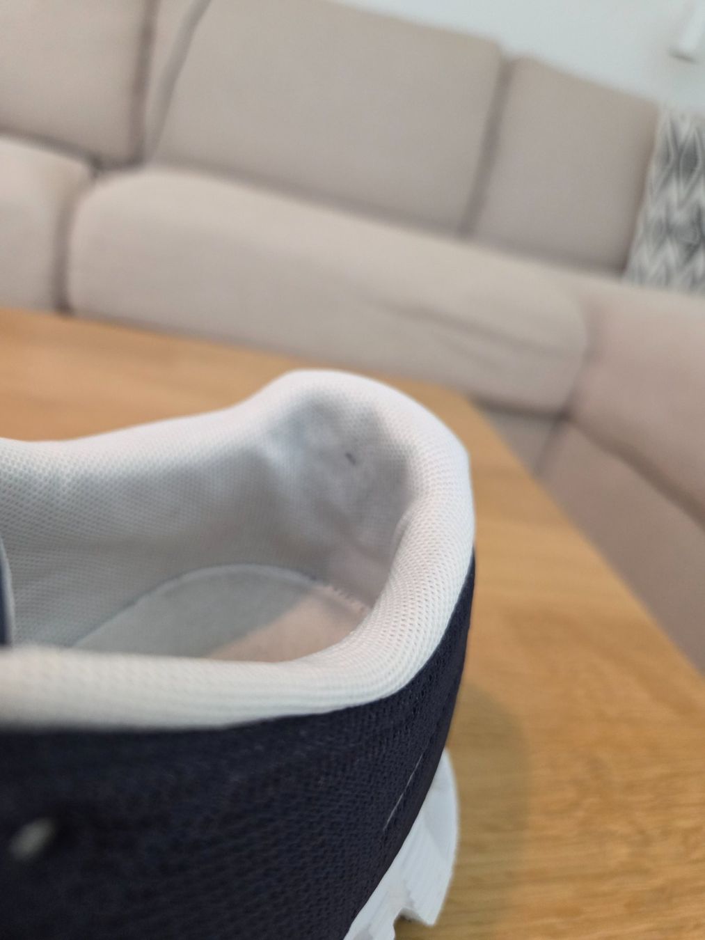 On Scarpe da uomo: ON Cloud 5 Midnight 41 Herren - Topzustand – Usato da Wallisellen venduto da SwissTreeDee 4