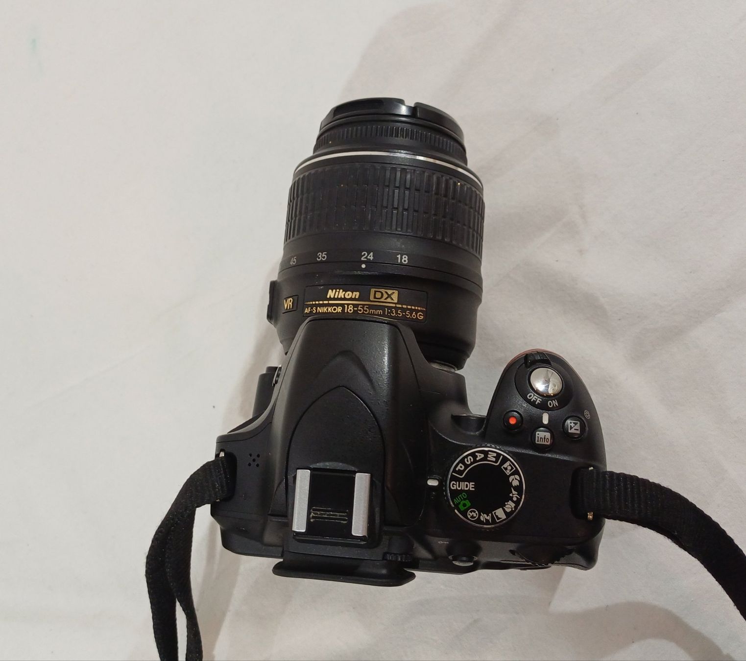 Nikon Fotocamera: Nikon D3200 Spiegelreflexkamera – Usato da Luzern venduto da IG_Arbeit 3