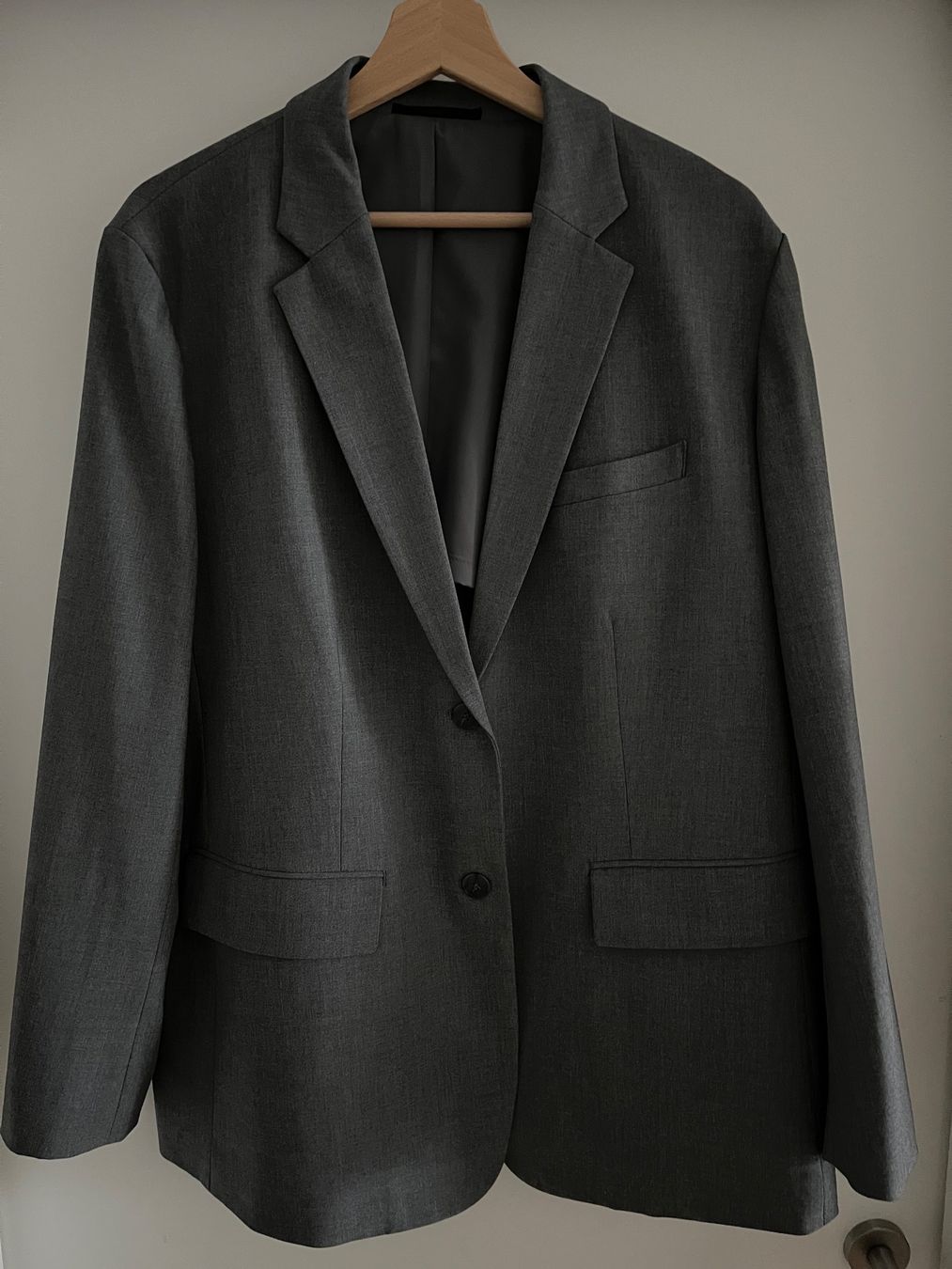 Uniqlo Giacche: Uniqlo Blazer Grau Gr. XXL – Usato da Zollikon venduto da Svch 2