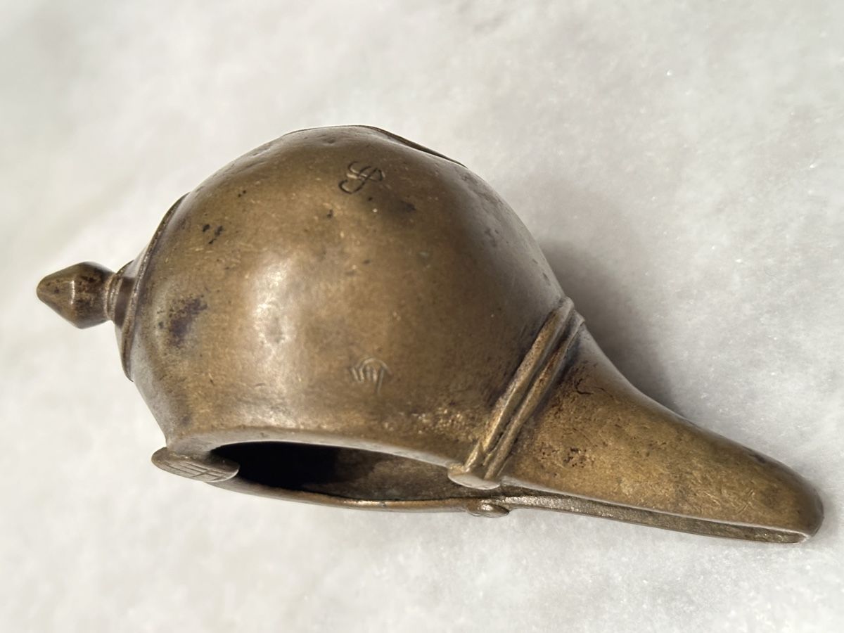 Lampade: Antike Bronze Öllampe – Usato da Aarburg venduto da Schatzaffe 1