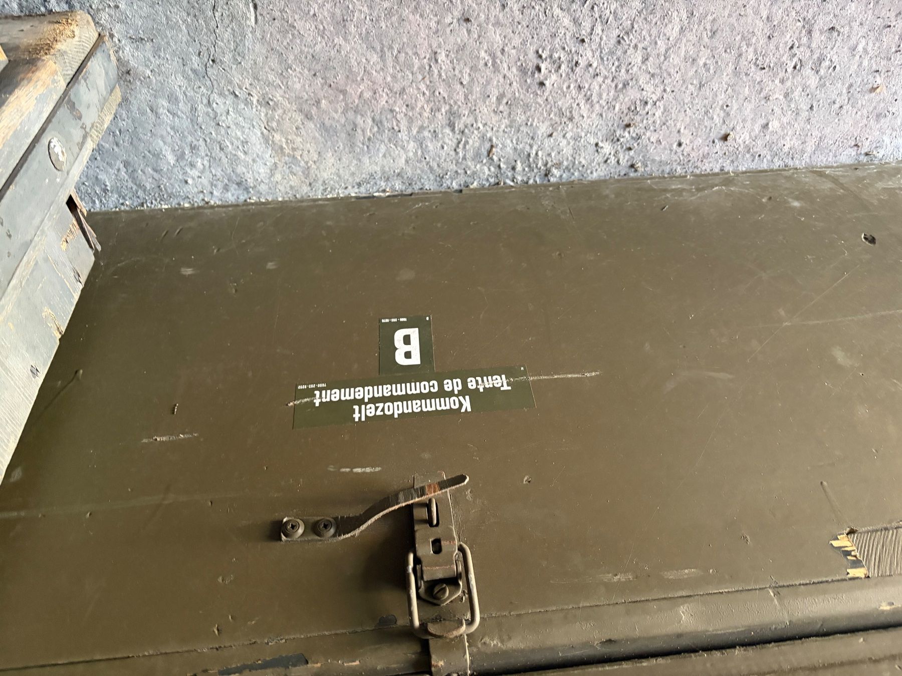 Tende & Padiglioni: Kommandozelt Schweizer Armee – Usato da Grünen venduto da kanti1210 6