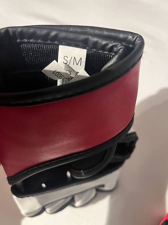 Handschuhe & Handstulpen: Gants MMA – Gebraucht aus Lonay von Angelafidji13 1