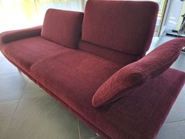 Gemütliches Sofa, brombeerfarbig, Top Zustand!