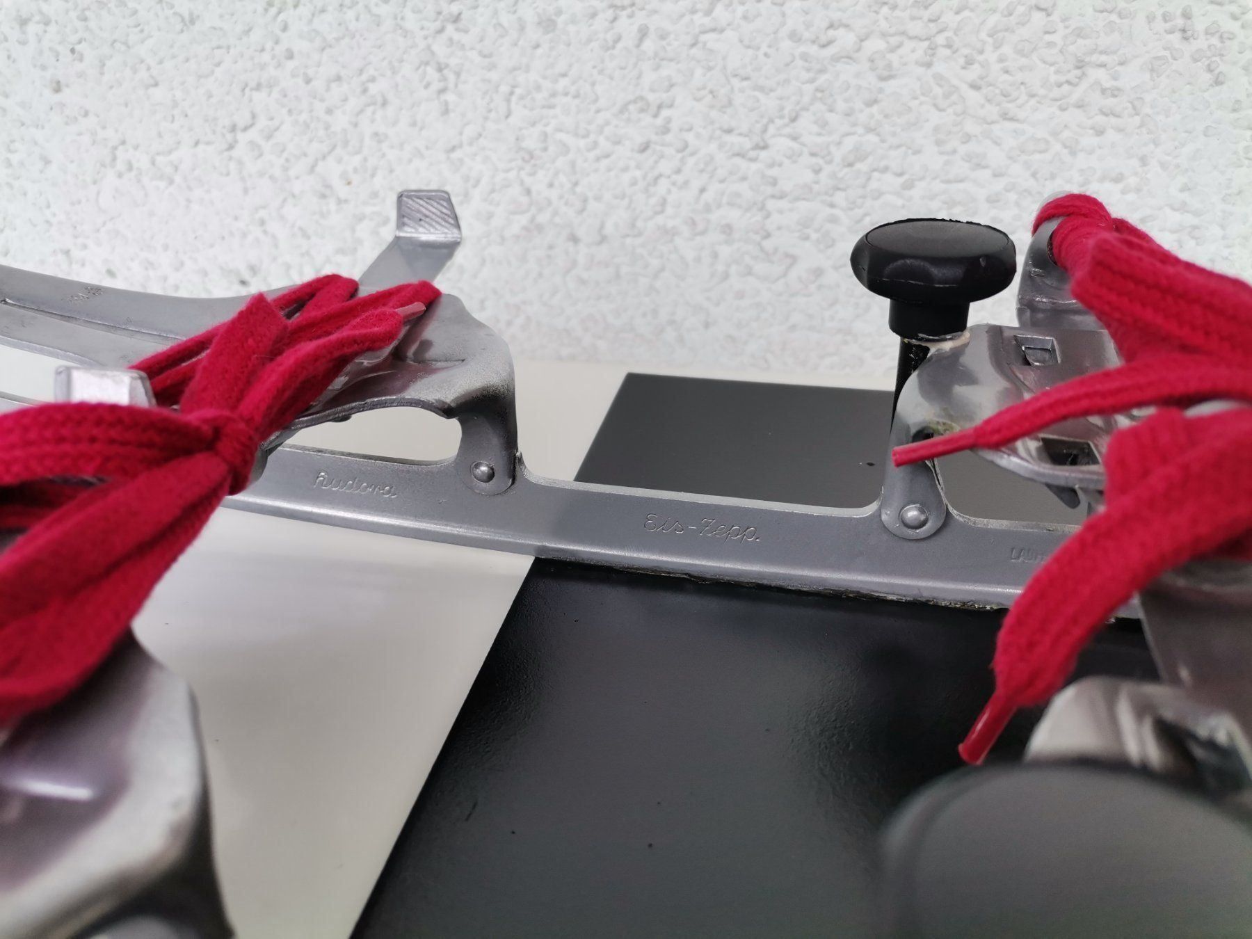 Pattini da ghiaccio: Wunderschöne Deko Hudora Schlittschuhe – Usato da Dietikon venduto da Tucumano1981 6