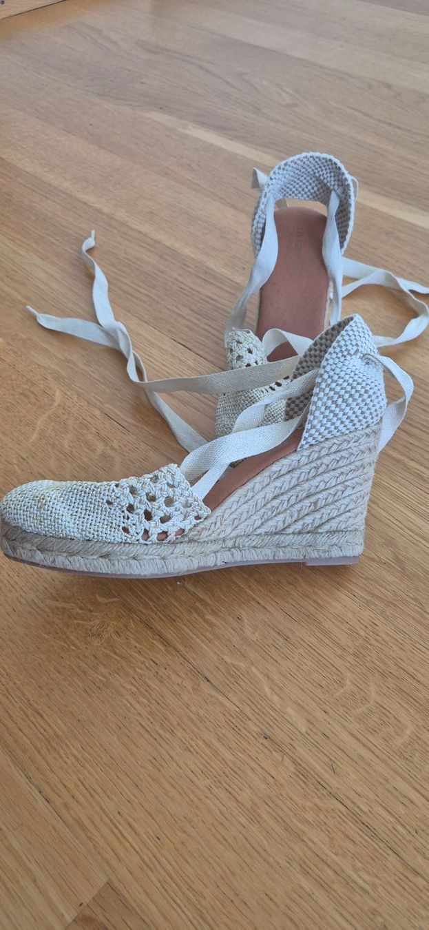 Chaussures femmes: Sandales – Neuf avec emballage d'origine à Lausanne par malimar3 2