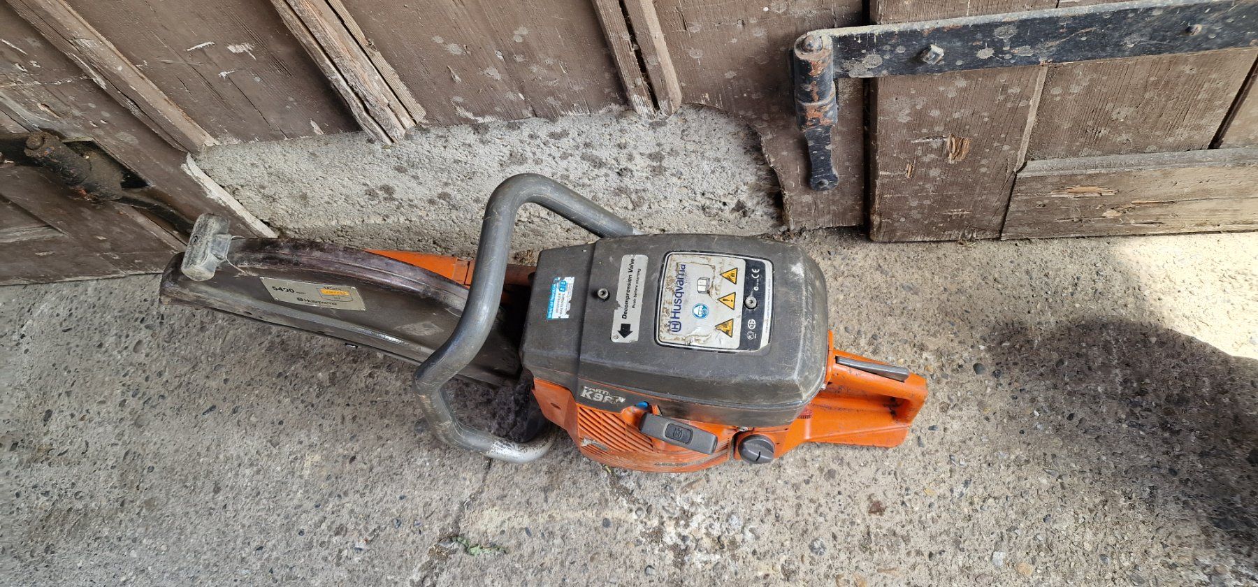Tutte le macchine: Husqvarna K960 Trennjäger – Difettoso da Tagelswangen venduto da Axel_36 1