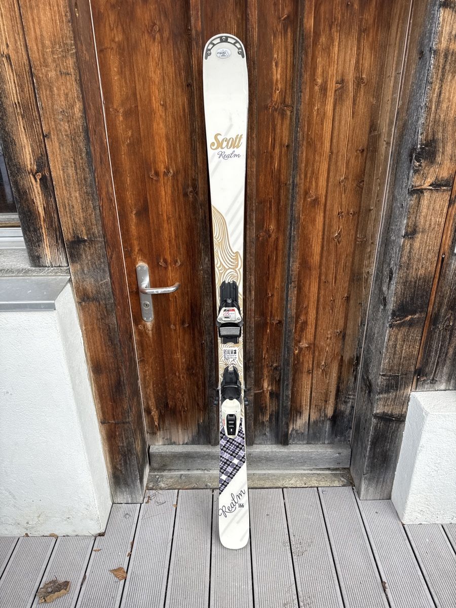 Scott Sci: Scott Ski inkl. Bindung 166 – Usato da Innertkirchen venduto da jessicabanholzer 1