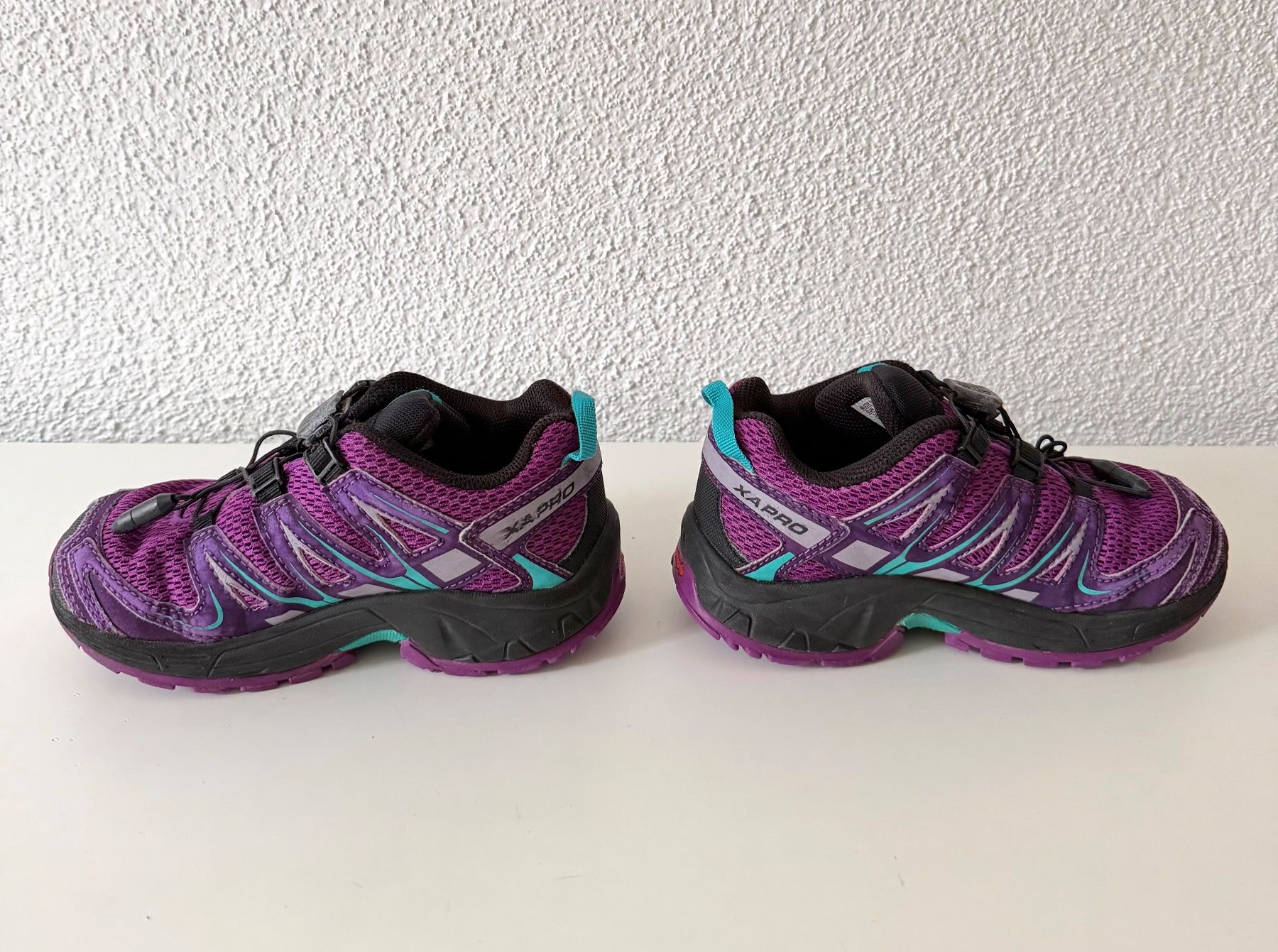 Salomon Scarpe per ragazze: Salomon XA PRO Kinderschuhe Gr. 30 – Usato da Gwatt (Thun) venduto da stefanml 2