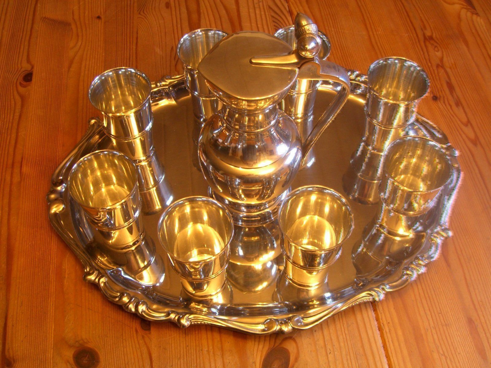 Tazze: wunderschönes Zinn Set,8 Becher,gemarkt – Usato da Winterthur venduto da Gaia 9