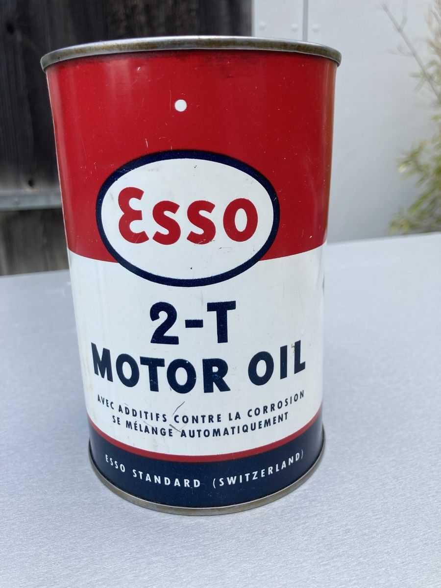 Accessori per altri veicoli: Vintage Esso Oil Dose – Usato da Seftigen venduto da pre48