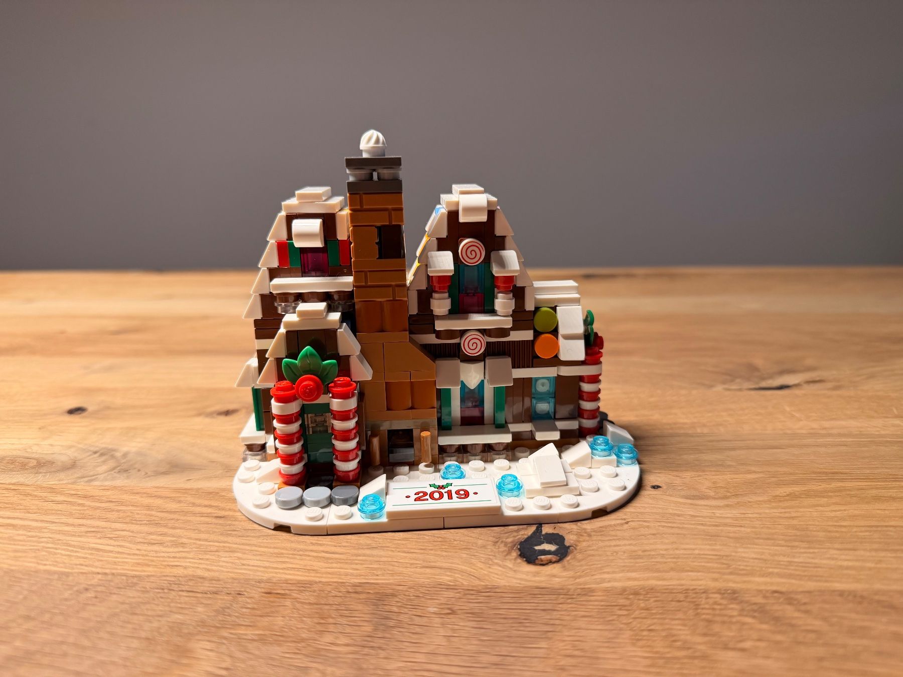 Lego Kit di costruzioni: LEGO Creator Lebkuchenhaus 40337 – Usato da Uetendorf venduto da manueltanner