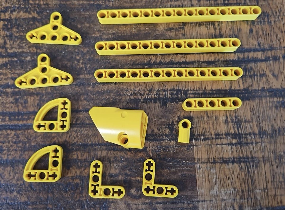 Lego Kit di costruzioni: Lego technic 8045 Mini Telehandler – Usato da confignon venduto da chachou79 4
