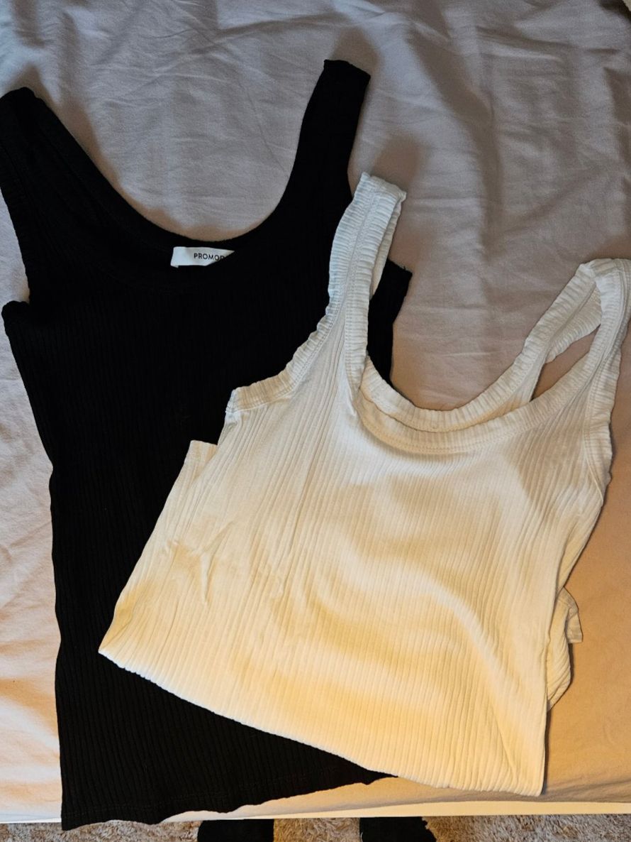Tops and Blouses for Women's Sale: Unbeatable Deals You Can't Miss!