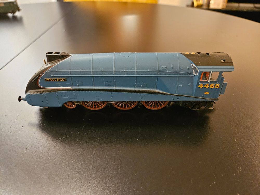 Hornby Mallard 4468 (Gebraucht) in Dietikon für CHF 10 – mit Lieferung ...