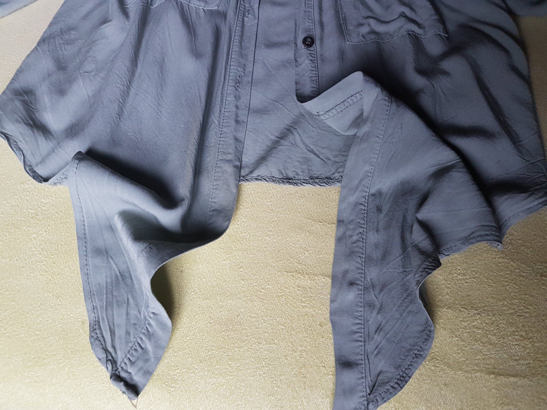 Blusen: Chemise à nouer taille S manches courtes – Gebraucht aus Villiers von san_jn5w 4