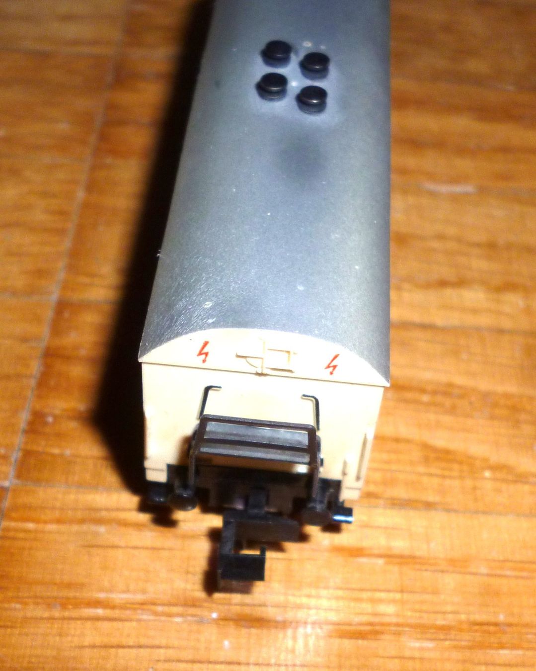 Modellini di ferrovie: Kühlwagen Interfrigo – Usato da Langenthal venduto da Tbraunbaer 3