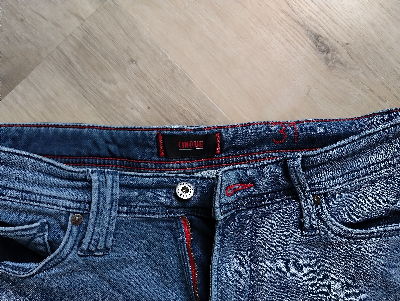 Cinque Jeans: Cinque Jeans kurz 31 – Usato da Dättwil AG venduto da Kleinaberfein 1