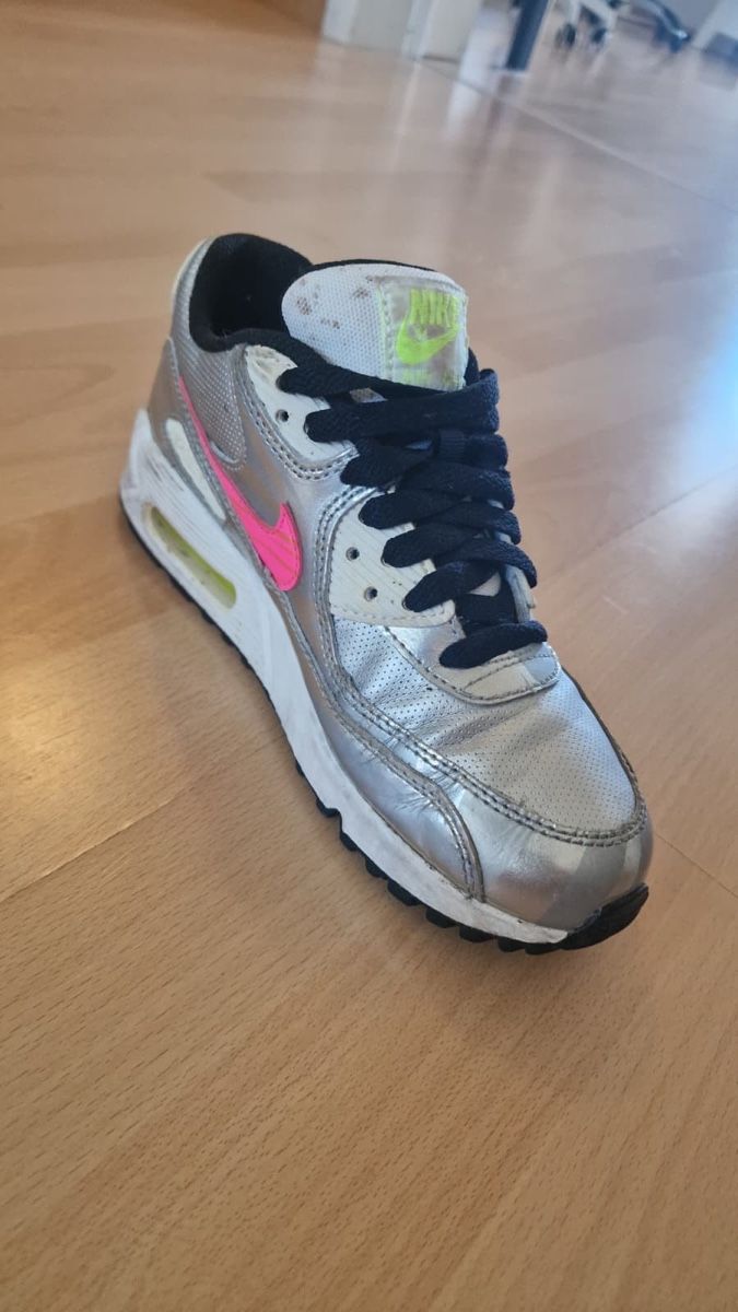 Nike Scarpe da donna: Nike Air Max 90 Silber Pink Grösse 36.5 – Usato da Ostermundigen venduto da HarleyQ3 4
