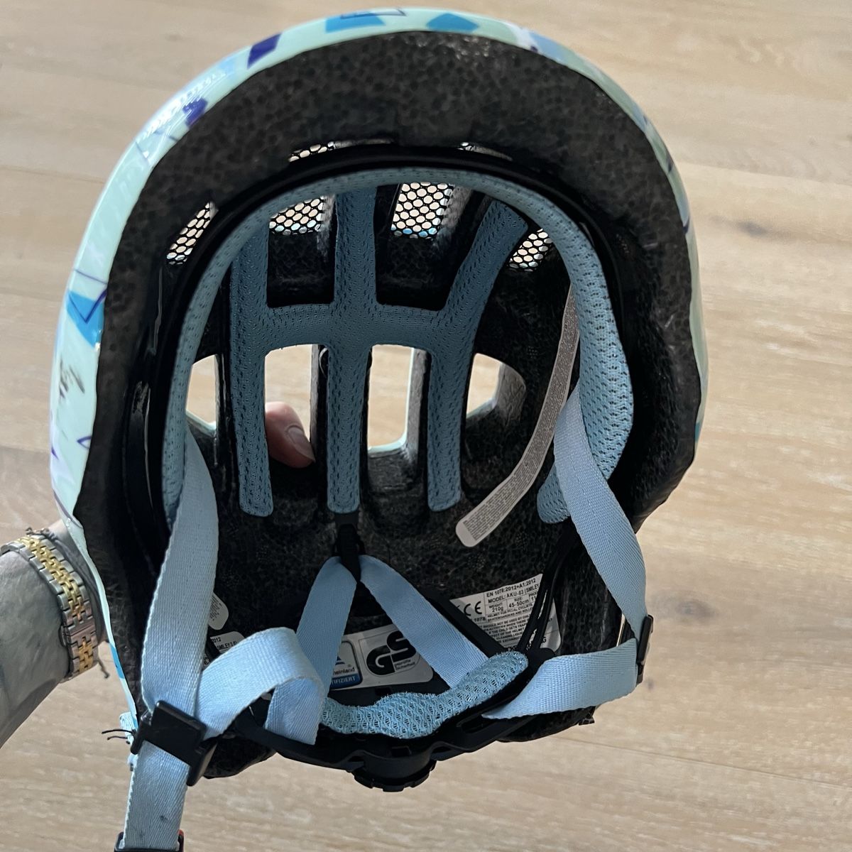 Abus Casques: Kinder Velohelm gr. 45-50 cm – D'occasion à Hedingen par ewe_fra 2
