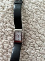Armbanduhr /// Quartz
