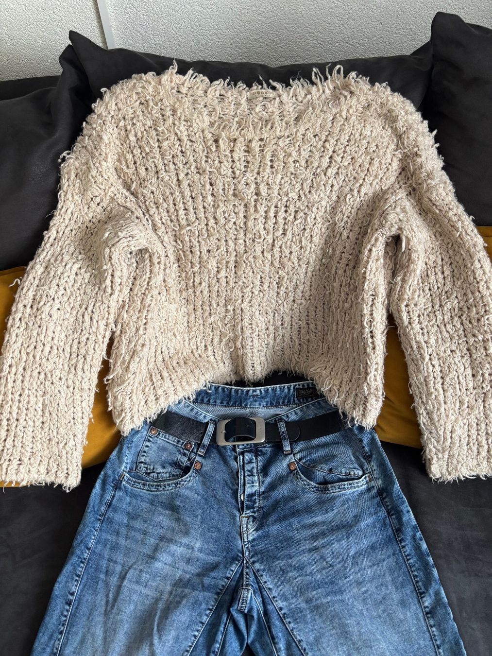 Maglioni & Felpe: RISSKIO Made in Italy Pullover beige – Usato da Merishausen venduto da yourdream 3