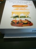 Kochbuch - Modernist Cuisine at Home - Myhrvold / Bilet