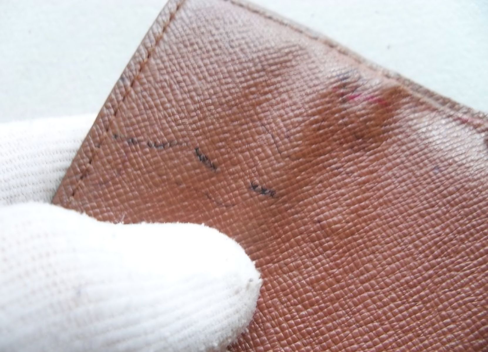 Louis Vuitton Portamonete: Portefeuille Louis Vuitton – Usato da Vernayaz venduto da Claybar 5