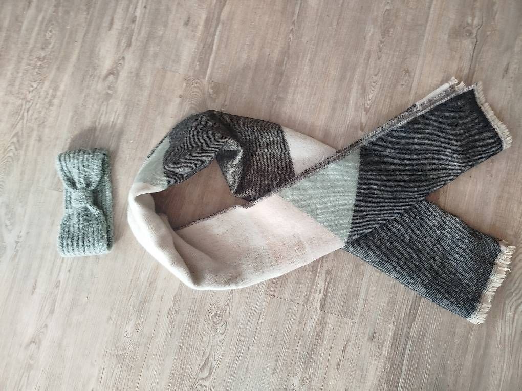 Foulard & Sciarpe: Schal&Stirnband – Usato da Reichenbach im Kandertal venduto da sch_gzp5