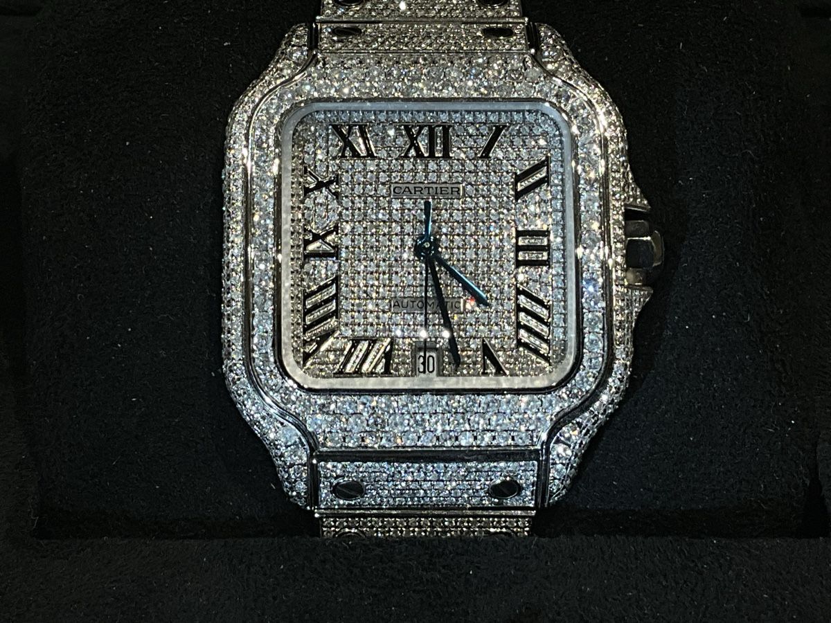 Cartier Orologi: Cartier Santos Iced Out – Nuovo (secondo la descrizione) da Schaffhausen venduto da glamour-shop