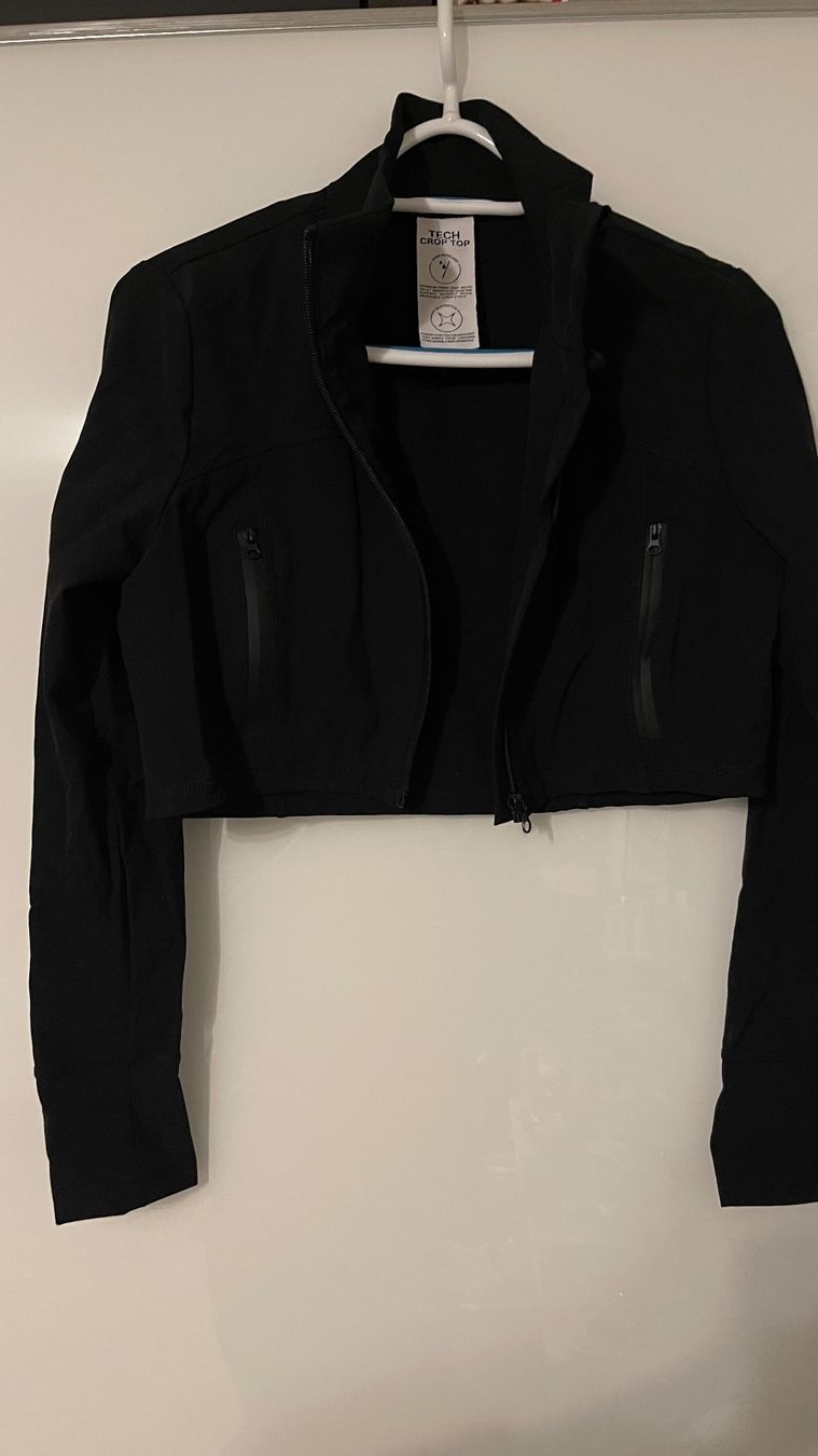 Zara Giacche: Zara Jacke cropped – Usato da Lausen venduto da sim_hgp6 1