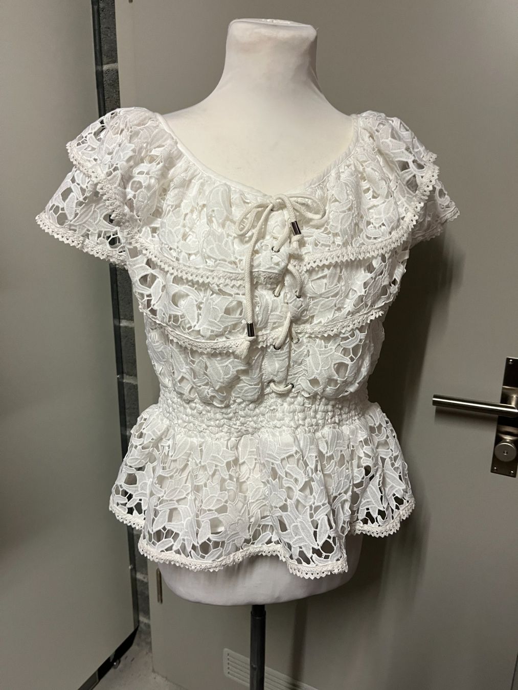 Blusen: Verspielte Bluse, Baumwolle, Gr. 40, NP 69.- – Neu und originalverpackt aus Interlaken von Jasmin_Flower