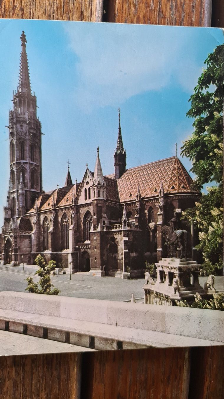 Cartoline postali: Ansichtskarte Budapest Ungarn – Usato da Dintikon venduto da Vexi