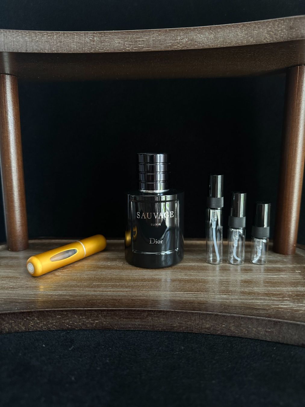 Dior Parfums & Eau de Toilette: Dior Sauvage Elixir Abfüllung 3ml – D'occasion à Niederurnen par bear-scent