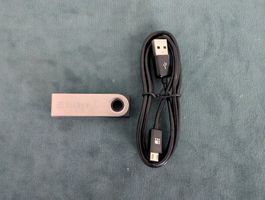 Ledger Nano S Hardware Wallet – neu inkl. USB-Kabel