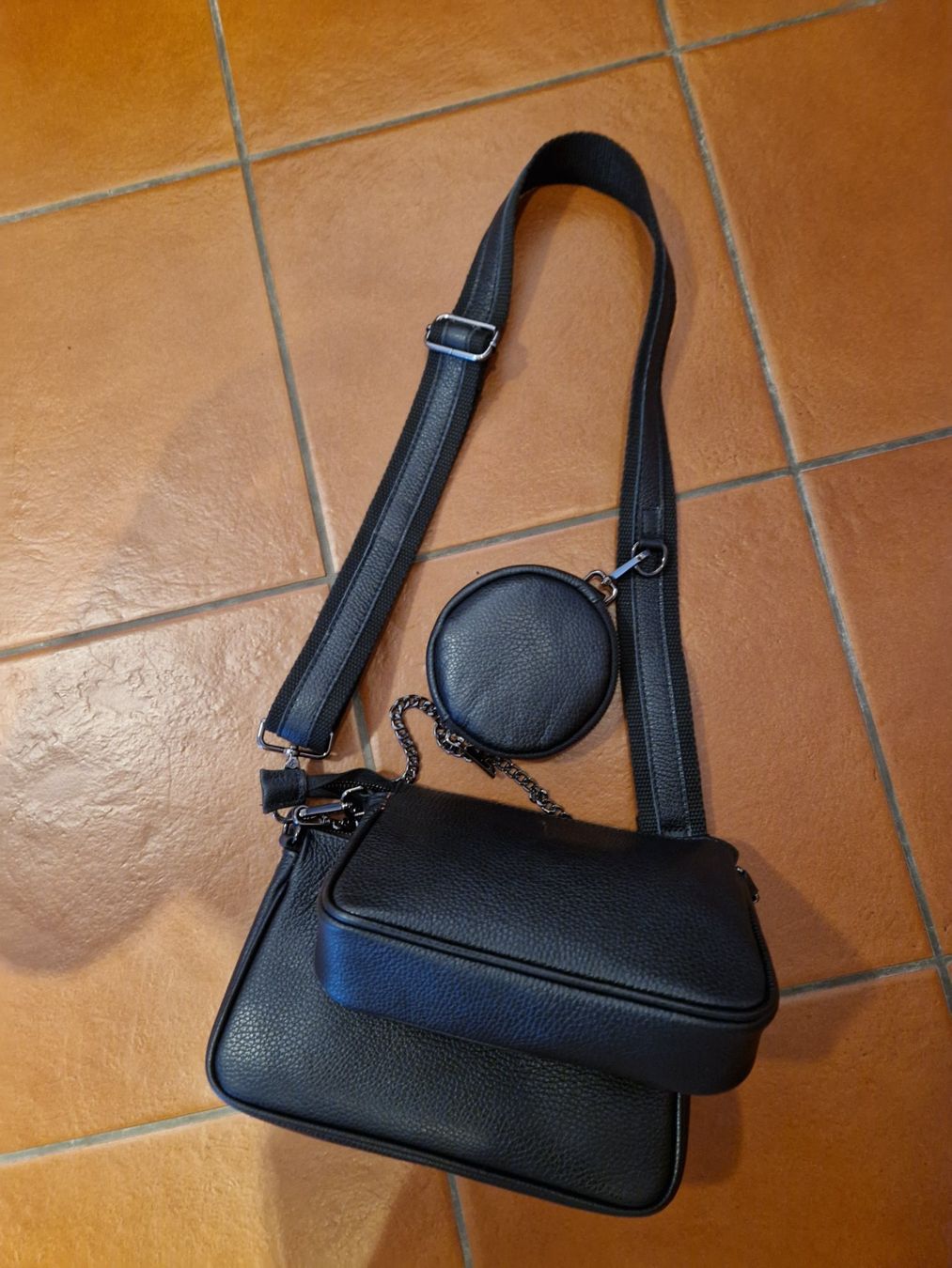 Vera Pelle Borse da donna: Multi pochette in pelle – Nuovo (secondo la descrizione) da Agno venduto da siuxy